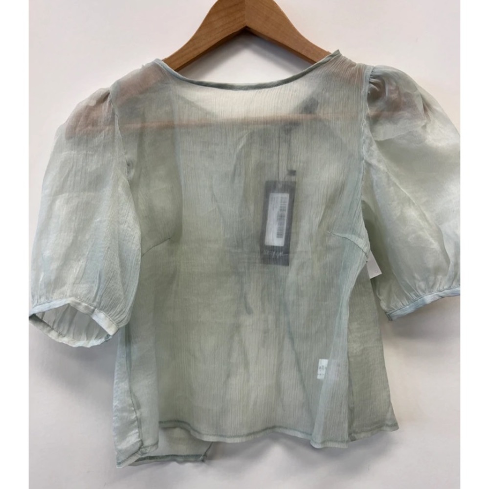 Sheer top